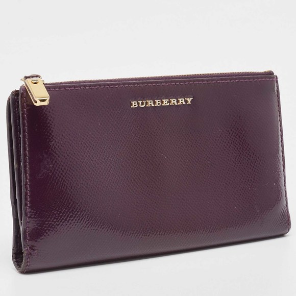 BURBERRY Purple Patent Leather Zip Bifold Wallet - Picture 5 of 8